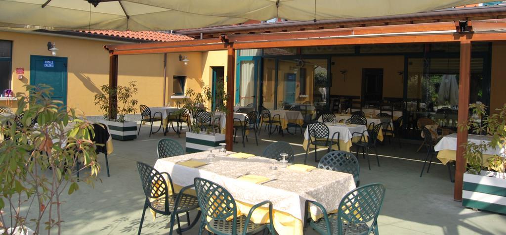 Hotel Ristorante Morus Burago di Molgora Exterior photo